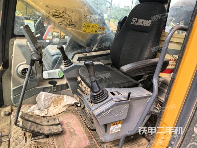 小时表(驾驶室部分) 小时表(驾驶室部分)