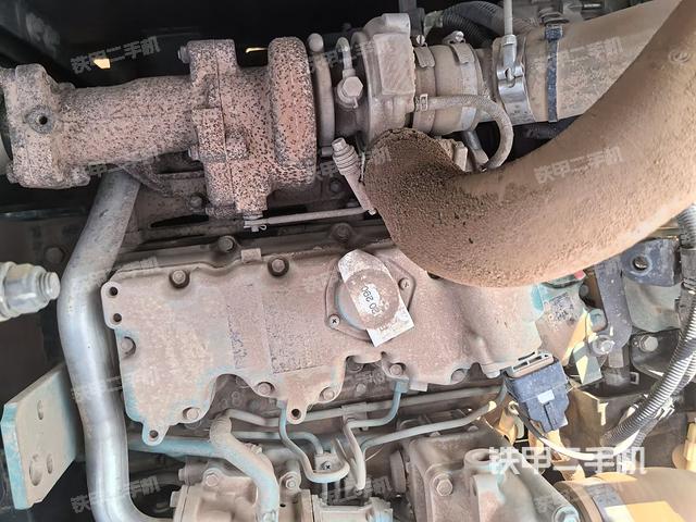 发动机整体俯视（整机外观）