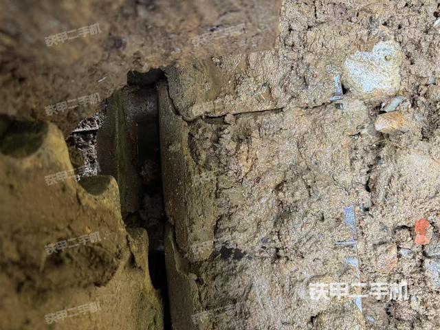 右驱动轮(行走机构) 右驱动轮(行走机构)