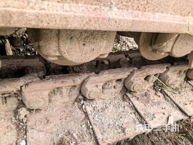 左驱动轮(行走机构) 左驱动轮(行走机构)