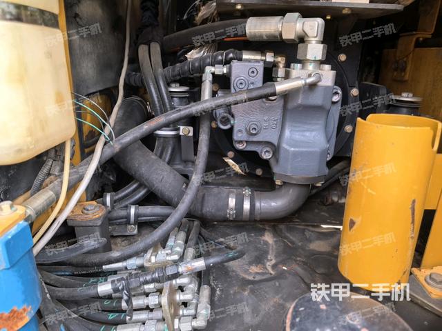 电瓶(大件舱室) 电瓶(大件舱室)