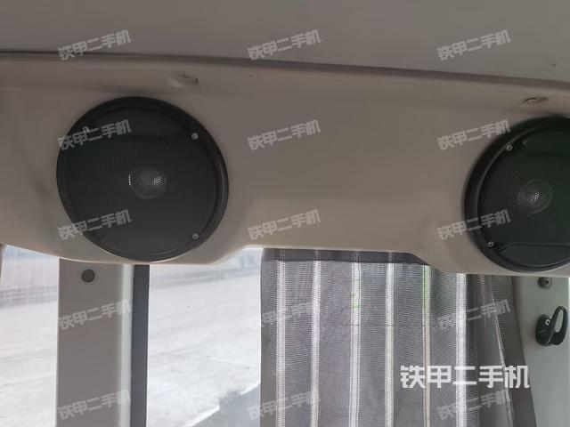 后窗玻璃角标(驾驶室部分) 后窗玻璃角标(驾驶室部分)