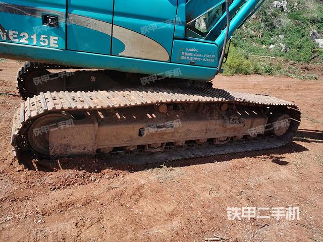 右导向轮(行走机构) 右导向轮(行走机构)