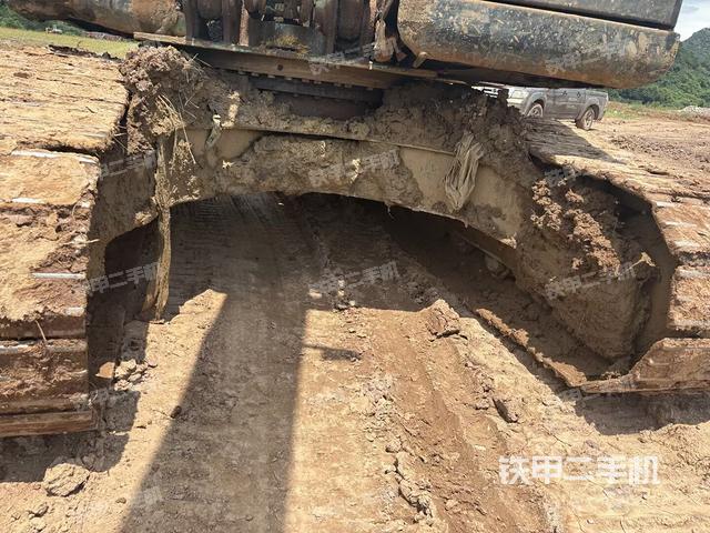 左侧行走马达盖板(行走机构) 左侧行走马达盖板(行走机构)