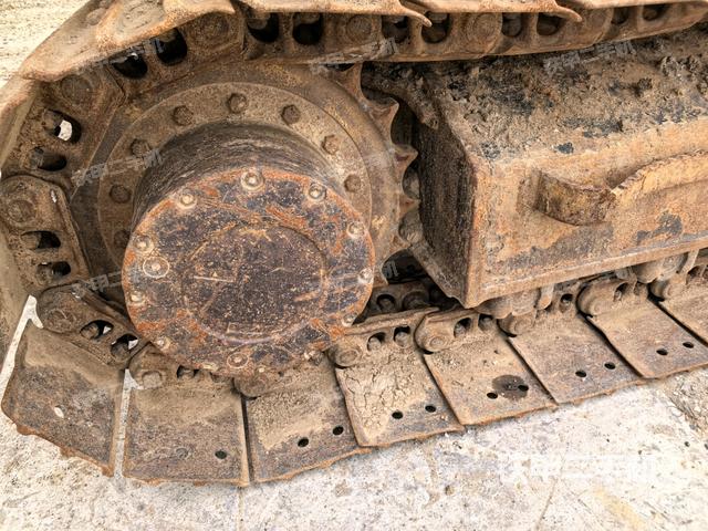 右侧行走马达盖板(行走机构) 右侧行走马达盖板(行走机构)