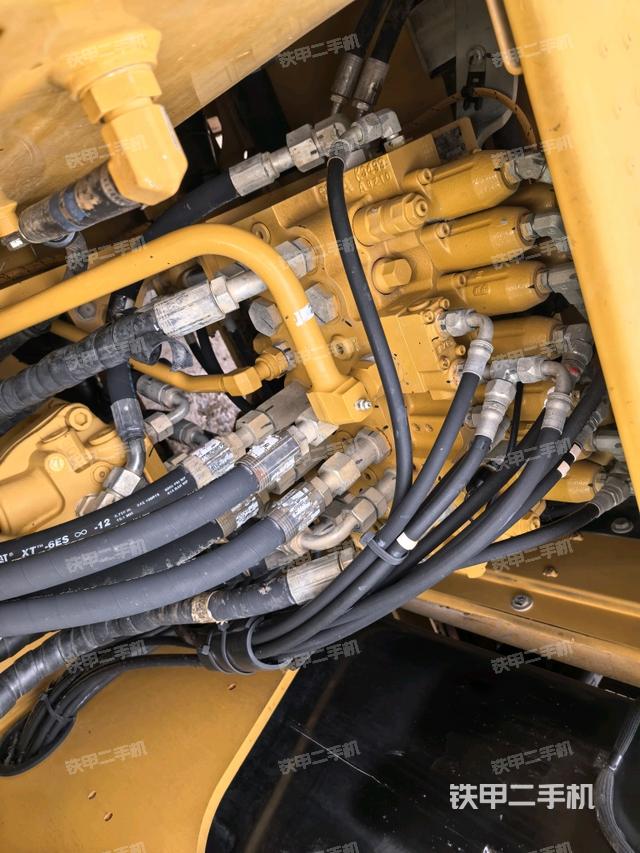 回转马达(上车部件) 回转马达(上车部件)