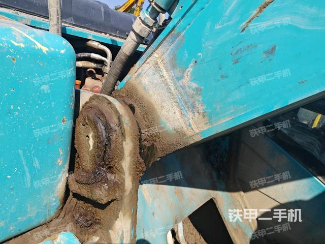 大臂根部?斜視（工作和回轉(zhuǎn)裝置）