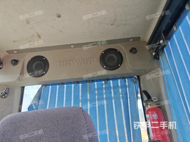 座椅后部（駕駛室部分）