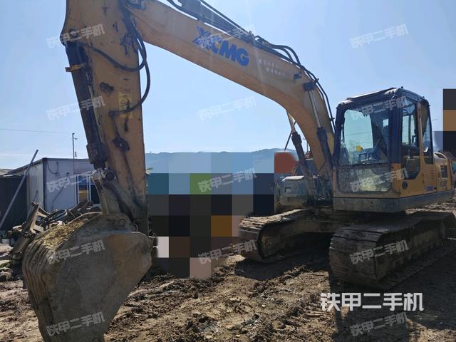 徐工XE135D挖掘機(jī)