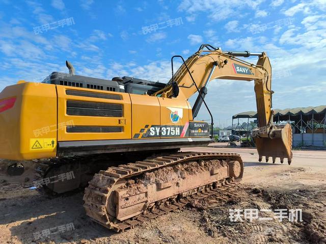 右后45(整机外观) 右后45(整机外观)