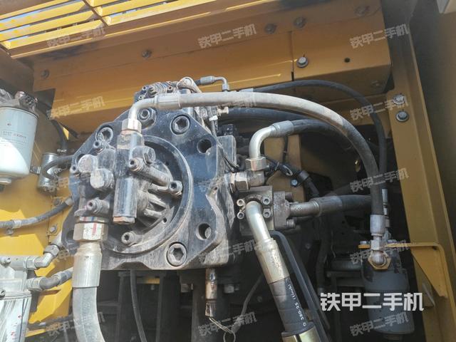 液压泵斜45 左(大件舱室) 液压泵斜45 左(大件舱室)