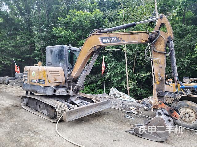 三一重工SY55挖掘機(jī)