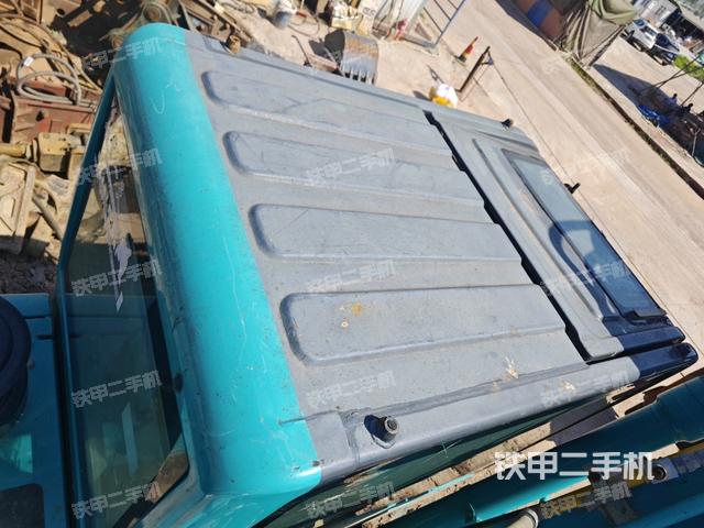 駕駛室頂部俯視（上車部件）