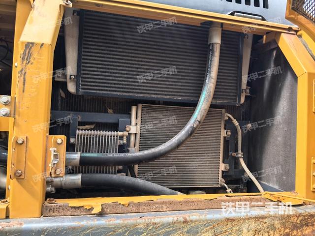 液压泵室(大件舱室) 液压泵室(大件舱室)