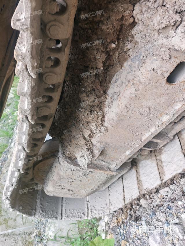 右驱动轮(行走机构) 右驱动轮(行走机构)