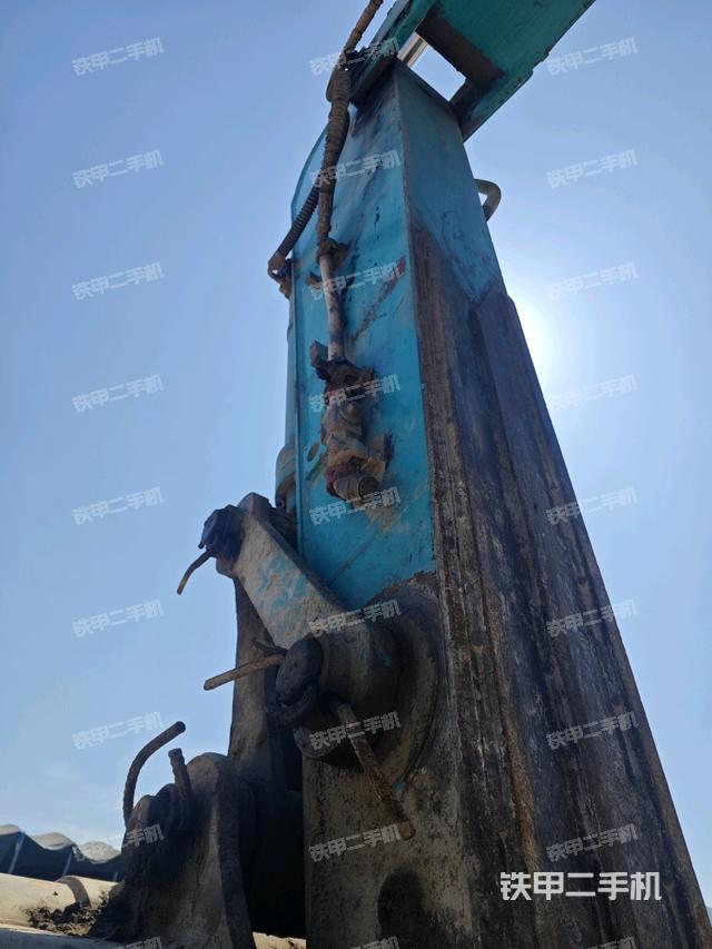 小臂整體左后（工作和回轉(zhuǎn)裝置）