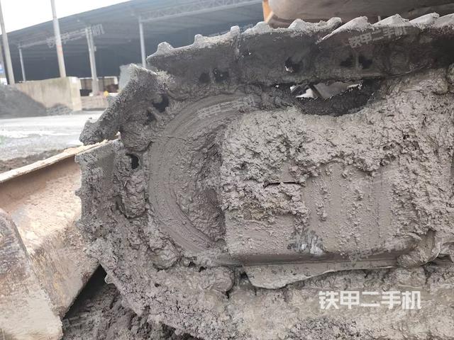 左侧行走马达盖板(行走机构) 左侧行走马达盖板(行走机构)