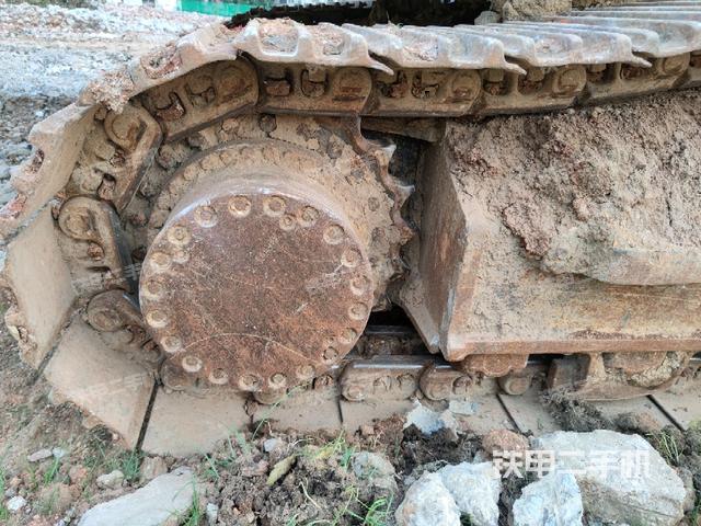 右驅(qū)動(dòng)輪(行走機(jī)構(gòu)) 右驅(qū)動(dòng)輪(行走機(jī)構(gòu))