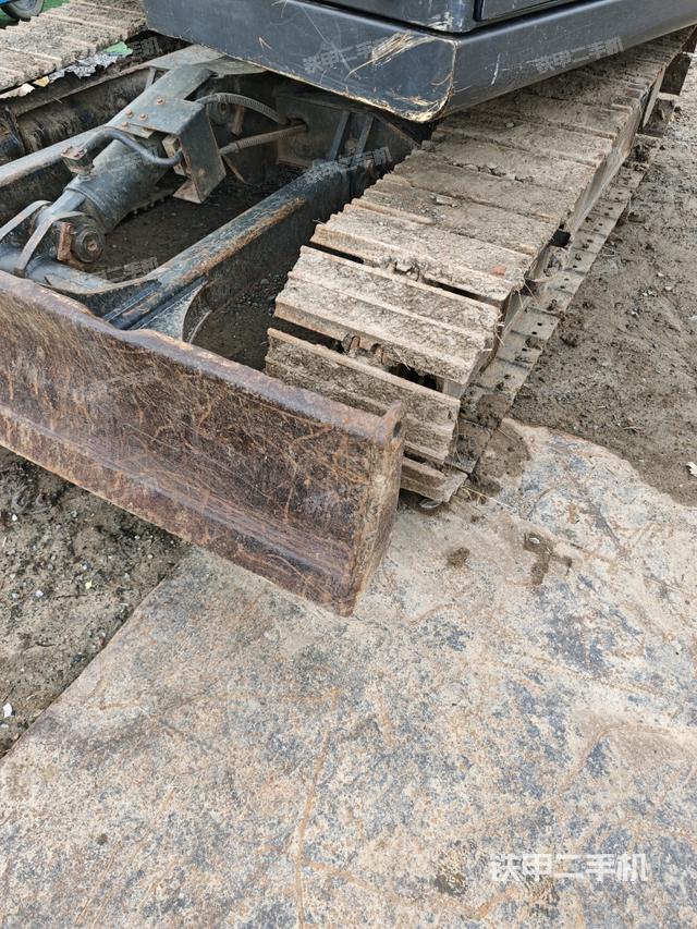 大臂整体 右侧（工作和回转装置）