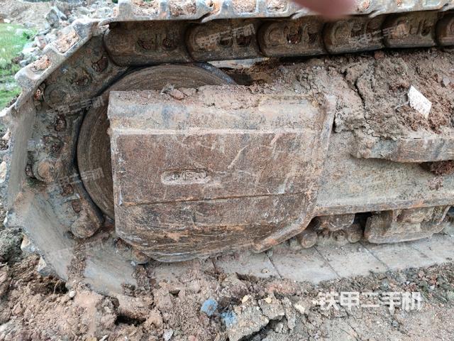 左側(cè)行走馬達(dá)蓋板(行走機(jī)構(gòu)) 左側(cè)行走馬達(dá)蓋板(行走機(jī)構(gòu))