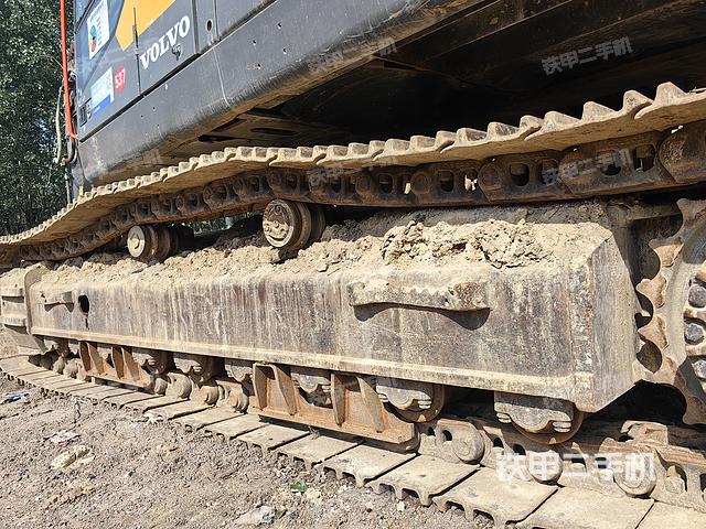 单侧履带整体（整机外观）