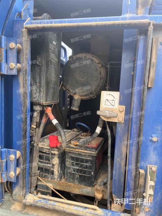 液压泵室（大件舱室）