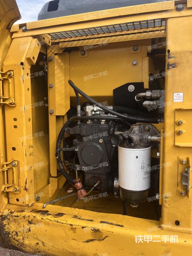 液压泵斜45 右(大件舱室) 液压泵斜45 右(大件舱室)