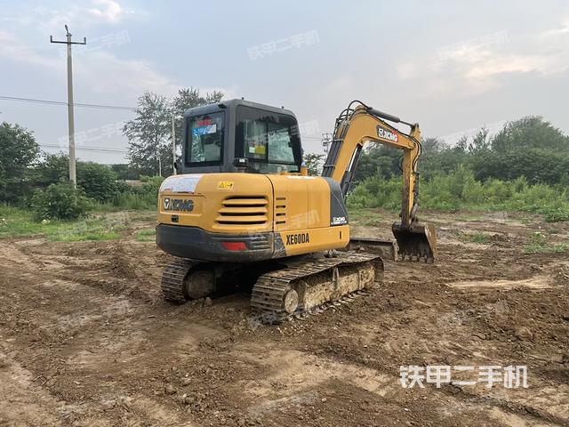 整机右后45°(整机外观) 整机右后45°(整机外观)