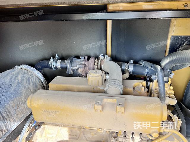 发动机整体俯视（整机外观）