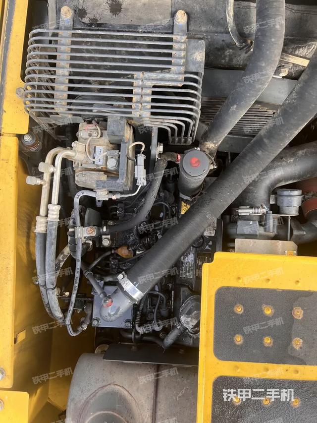 水箱+风扇特写(上车部件) 水箱+风扇特写(上车部件)