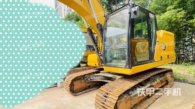 驾驶室顶部(整机外观) 驾驶室顶部(整机外观)