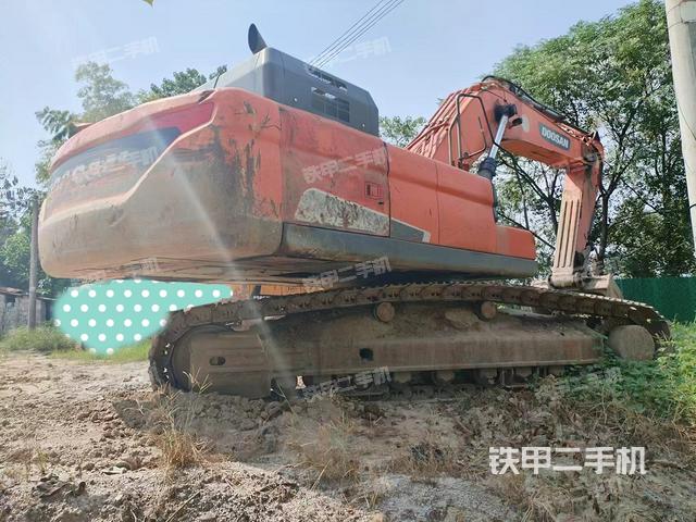 整机右后45°(整机外观) 整机右后45°(整机外观)