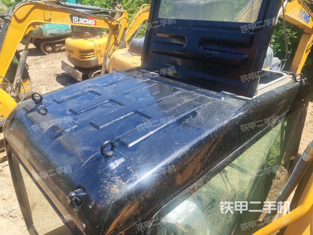 发动机室(上车部件) 发动机室(上车部件)