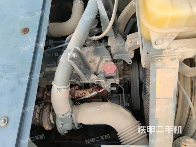 發(fā)動(dòng)機(jī)室(上車部件) 發(fā)動(dòng)機(jī)室(上車部件)