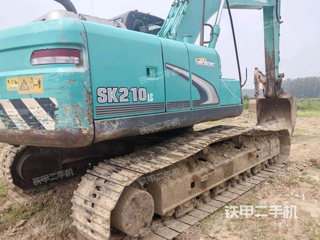 整机右后45°(整机外观) 整机右后45°(整机外观)