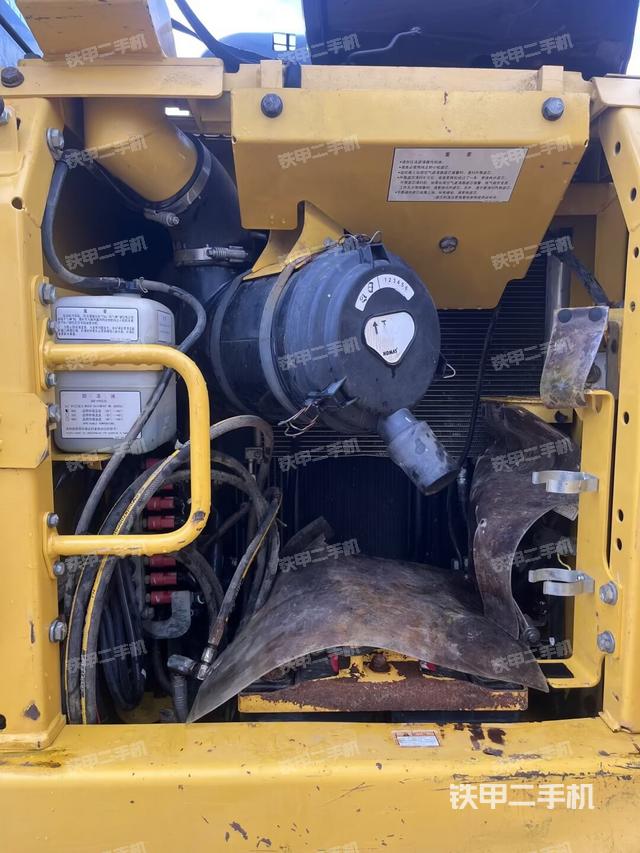 液压泵室(大件舱室) 液压泵室(大件舱室)