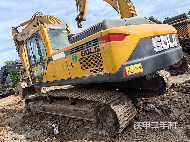 山東臨工E6250F挖掘機(jī)
