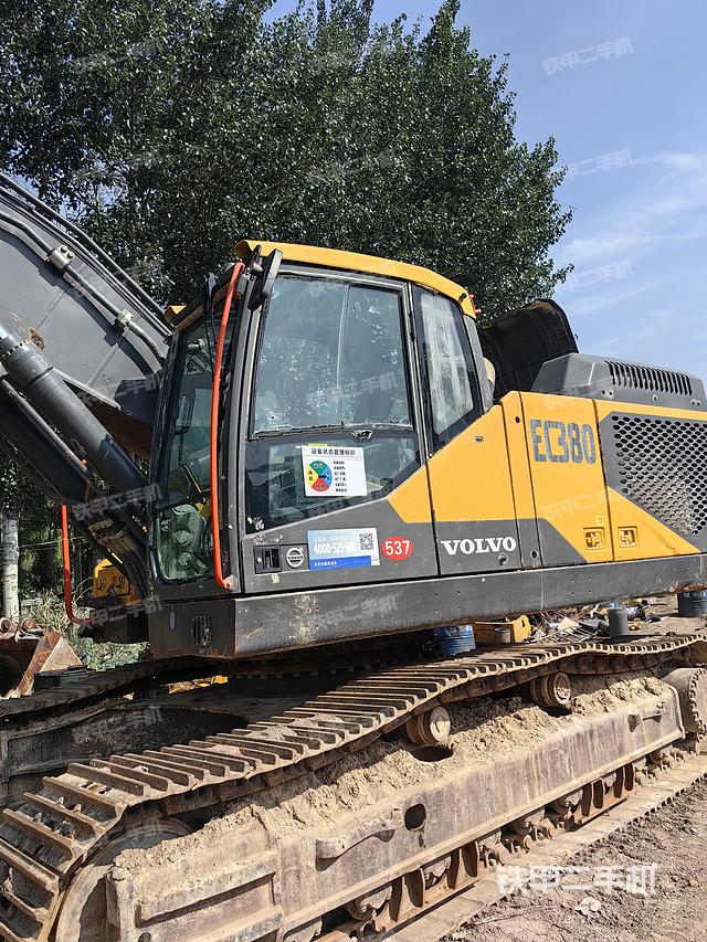 驾驶室整体（整机外观）