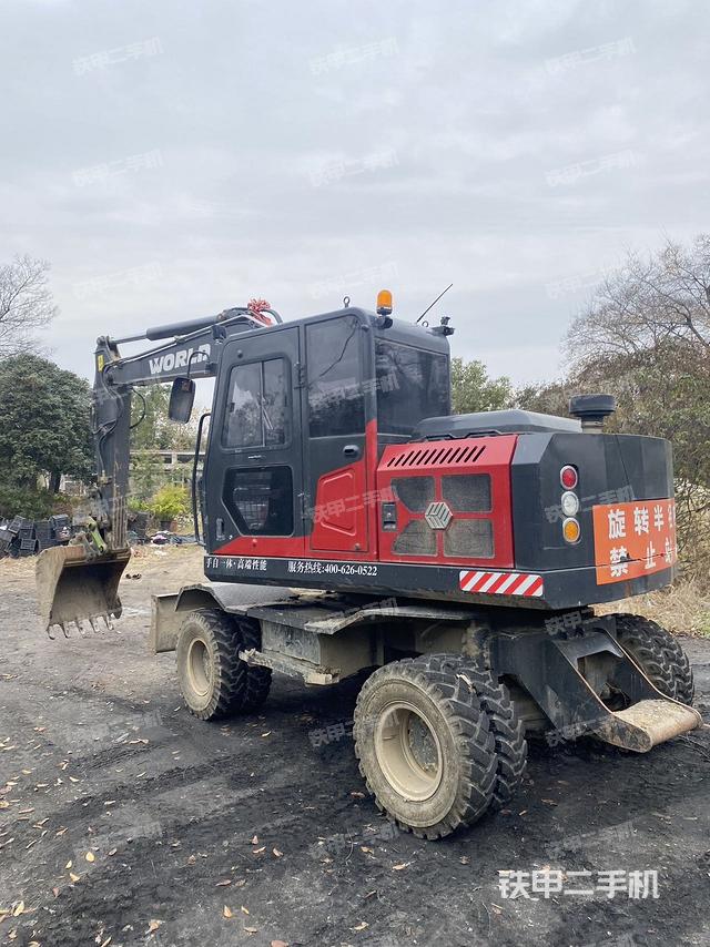 左后45(整機(jī)外觀) 左后45(整機(jī)外觀)