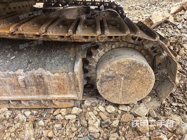 左驱动轮(行走机构) 左驱动轮(行走机构)