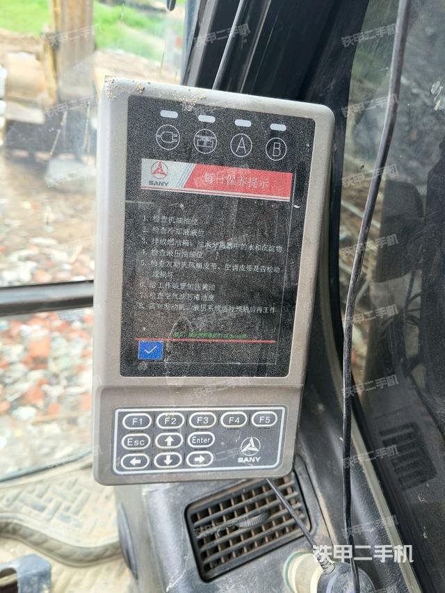 小时表(驾驶室部分) 小时表(驾驶室部分)