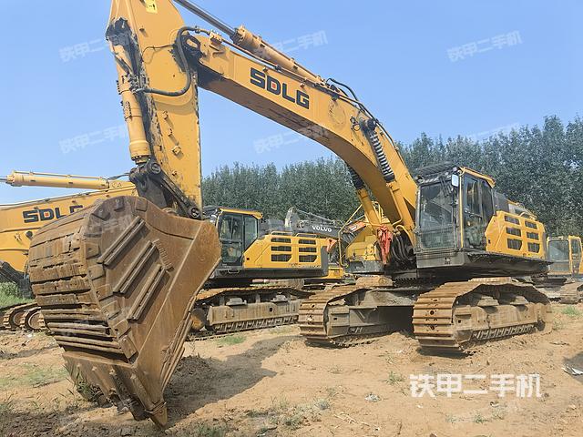 山東臨工E6650F挖掘機(jī)