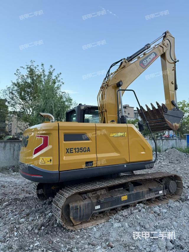 整机右后45°（整机外观）