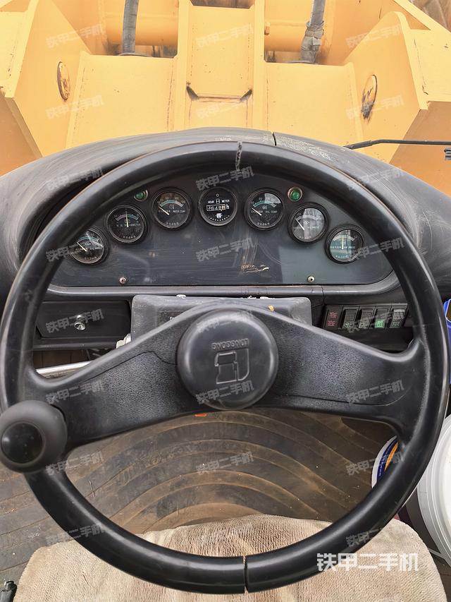 驾驶室操作台（整机外观及大件）