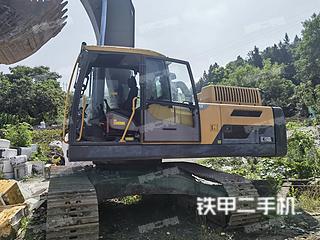 沃尔沃EC350D挖掘机实拍图片