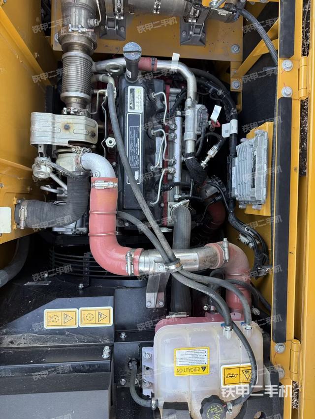 发动机整体俯视（整机外观）