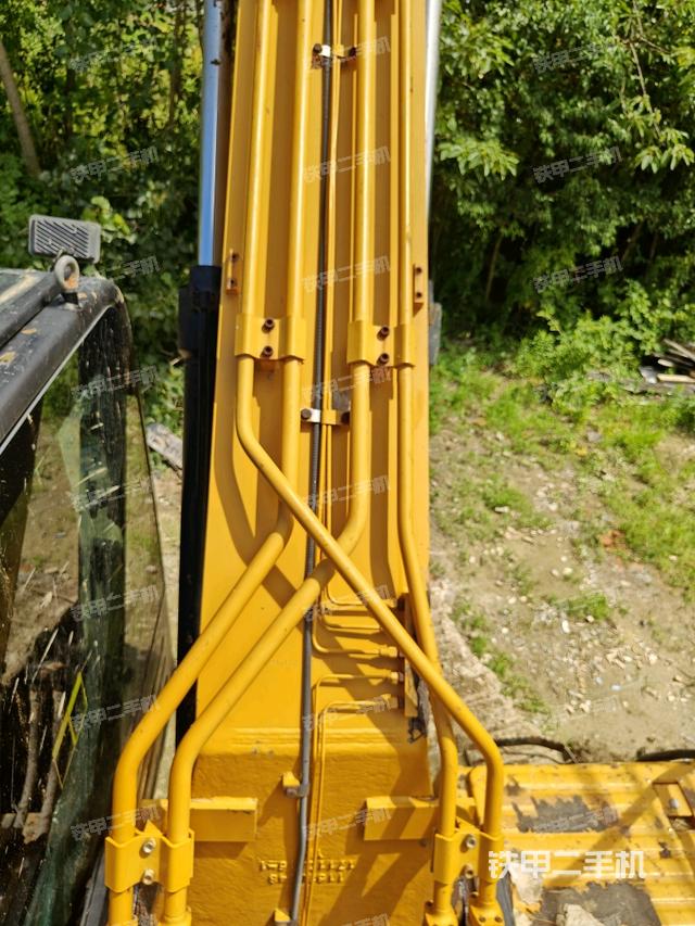 大臂根部?斜視（工作和回轉(zhuǎn)裝置）