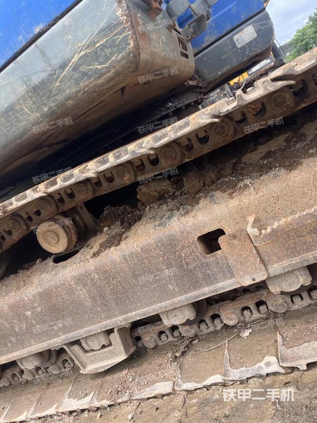 左侧行走马达盖板（行走机构）