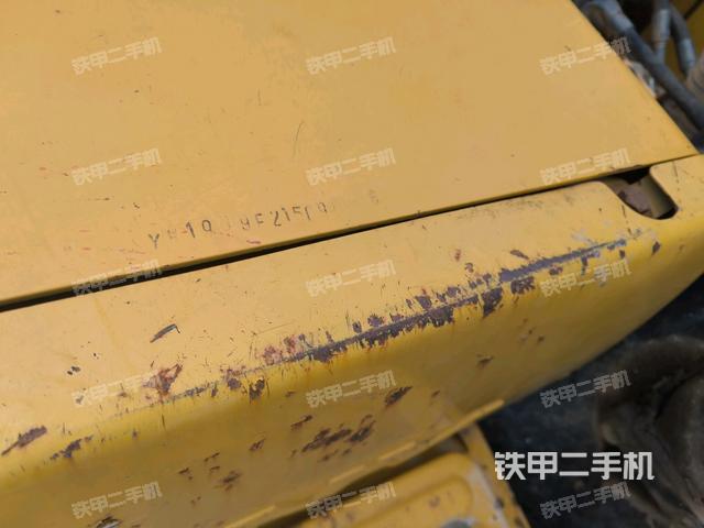 大臂整体 右侧(工作和回转装置) 大臂整体 右侧(工作和回转装置)