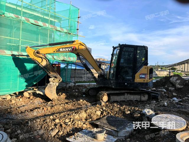三一重工SY55U挖掘機